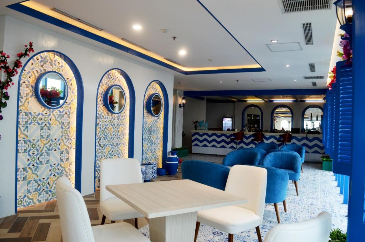 Cavinton Hotel Malioboro Yogyakarta By Tritama Hospitality Esterno foto