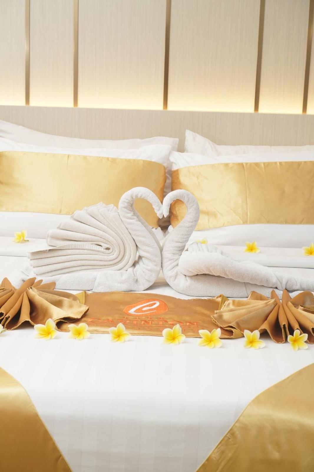 Cavinton Hotel Malioboro Yogyakarta By Tritama Hospitality Esterno foto